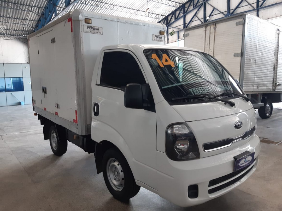 KIA BONGO K2500 2013/2014 BAÚ TERMICO Teixeira Caminhões e Guindastes